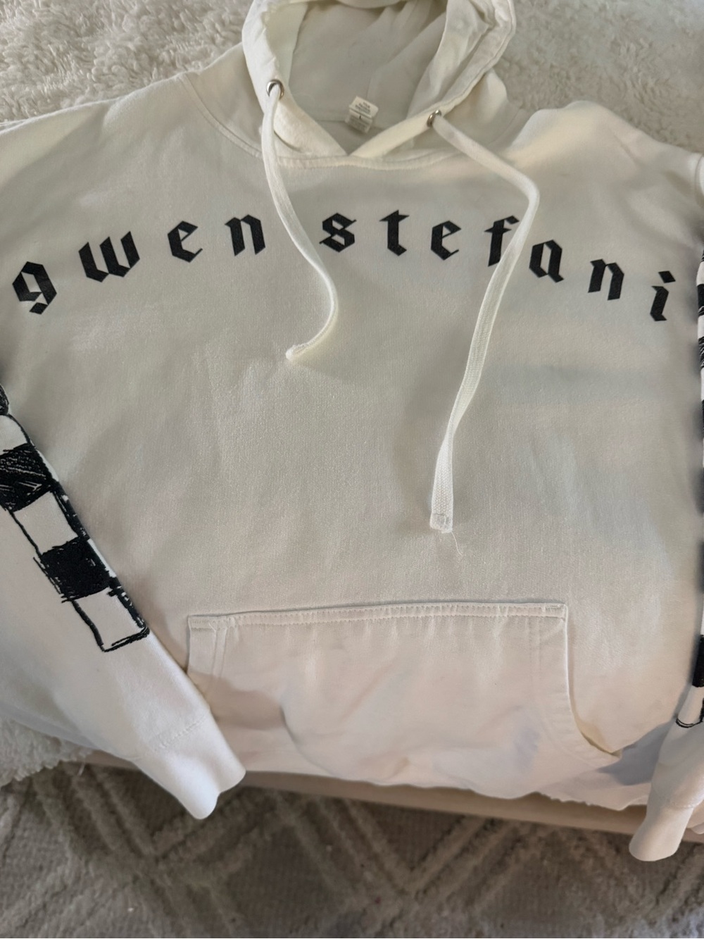 Gwen Stefani hoodie
